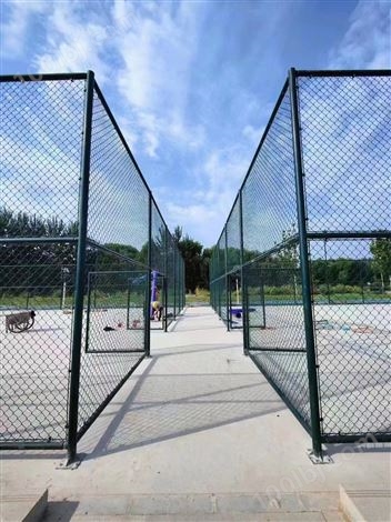 篮球运动场围网设计安装